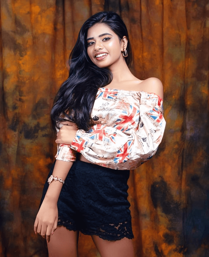 Featured image for Barsha Jha Full Nude Body Show - Horny Desi Girl Stripping