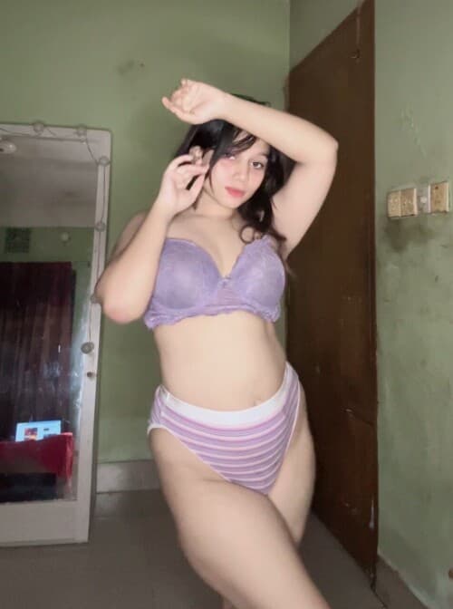 Image of Beautiful Sexy Desi Girl Lipsu Patowary Teasing And Showing Big Boobs, Pressing Them Fully Nude Private Photos And Clips