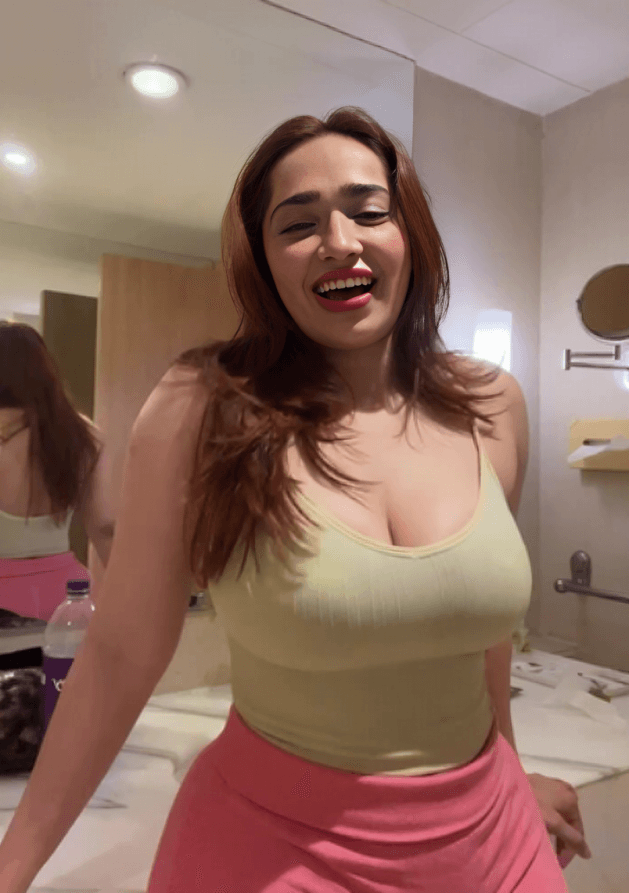 Featured image for Famous Chubby Hot Model Aditi Mistry Exclusive Most Demanding Boobs Jiggling And Riding POV On Cam Clip