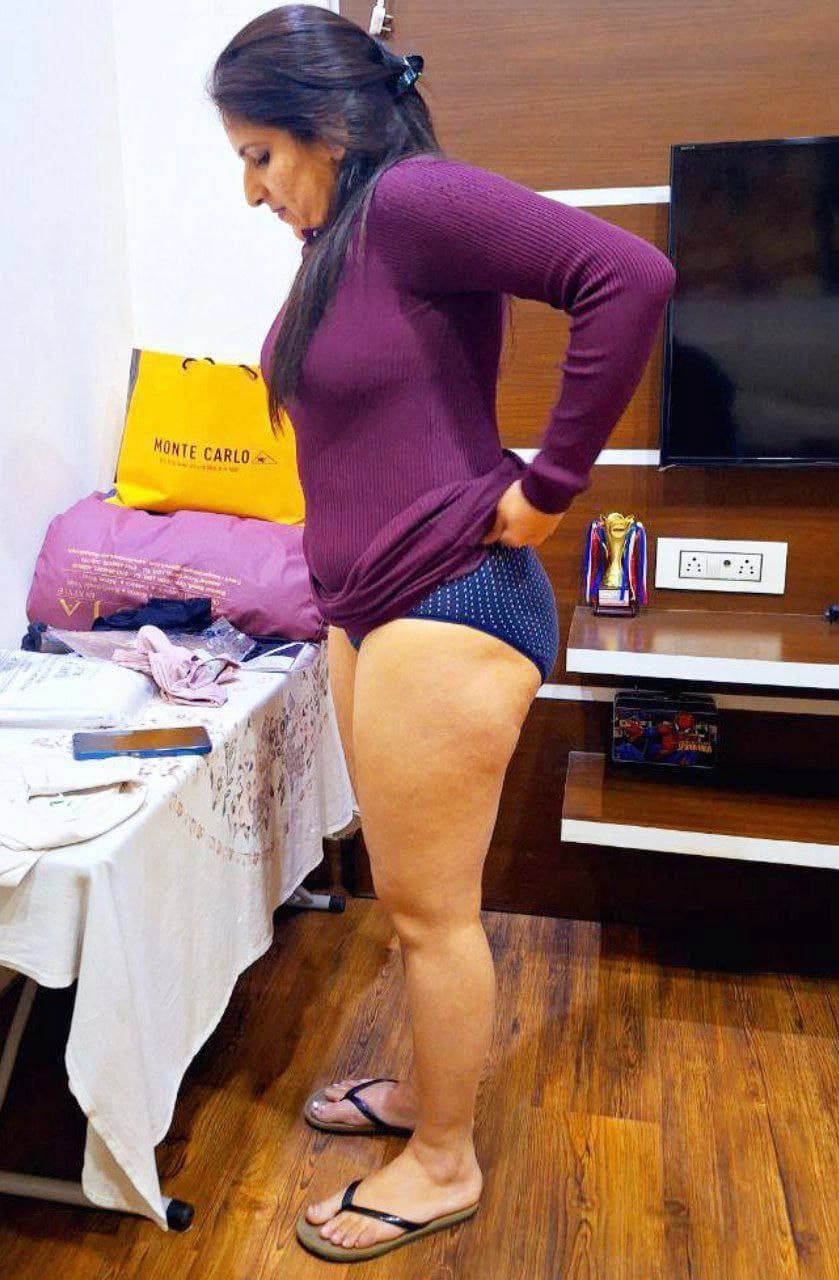 Image of Horny Desi Bhabhi Exclusive Changing Cloths And Taking Off Her Saree Infront Of Her Stepson And Fully Nude Photos