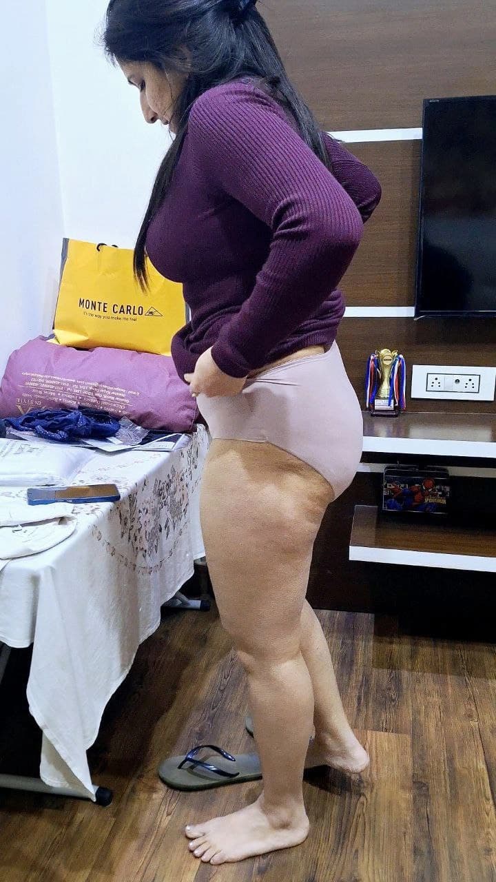 Image of Horny Desi Bhabhi Exclusive Changing Cloths And Taking Off Her Saree Infront Of Her Stepson And Fully Nude Photos