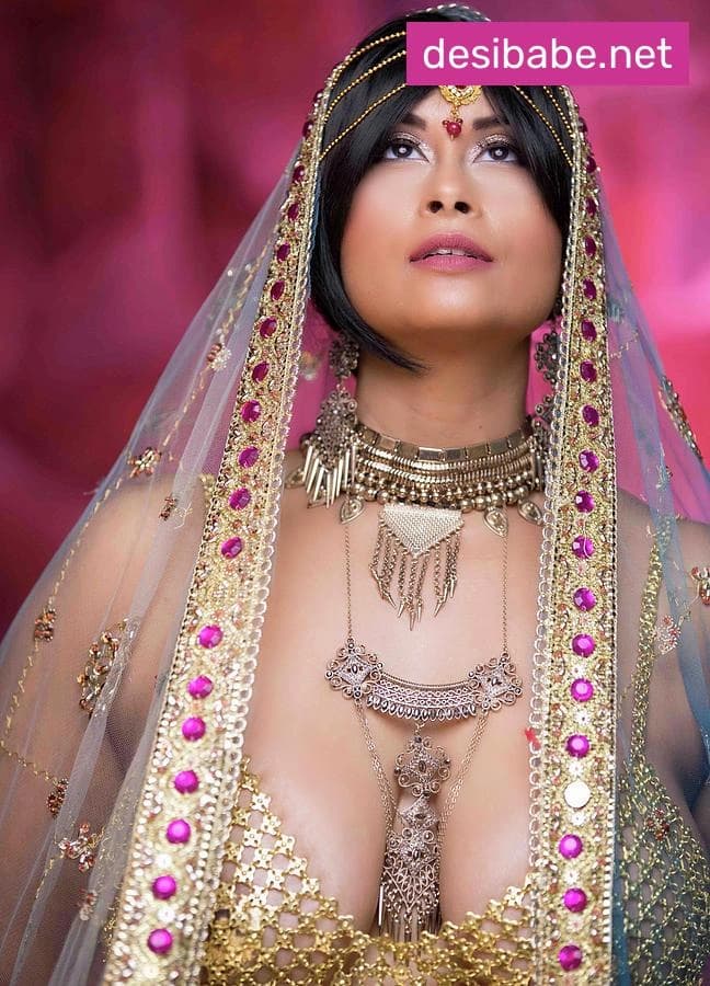 Image of Superhot Indian Busty Sexy Model Aiysha Saagar Leaked Private Fully Nude Big Ass And Big Boobs Premium Pics Collection