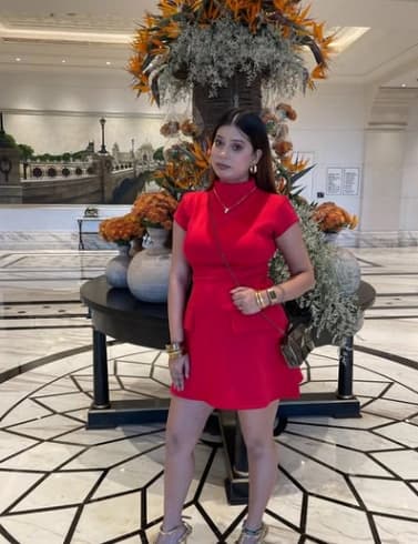 Image of Abby Banerjee Beautiful Model Dancing & Showing Boobs ~ with Face