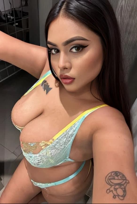 Featured image for Famous Chubby Model Oasi Das Showing Her Huge Boobs And Rubbing Her Fatty Pussy With Moaning