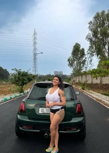 Image of Resmi Nair Blow Job & Sex In RAINFALL with Boyfriend ~ Premium Leaked Video